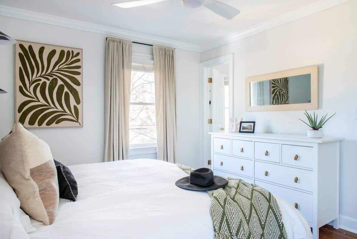 2 chambres, fer et planche à repasser, Wi-Fi, draps fournis