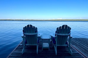 Property grounds - Hearts Home - Three Bedroom Cottage, Sleeps 4 (Kawartha Lakes)