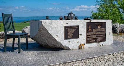 White Cloud and Griffith