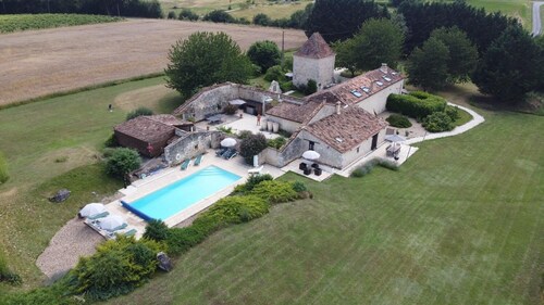 Peaceful French gite in beautiful rural setting