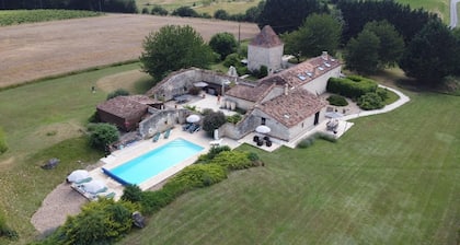 Peaceful French gite in beautiful rural setting