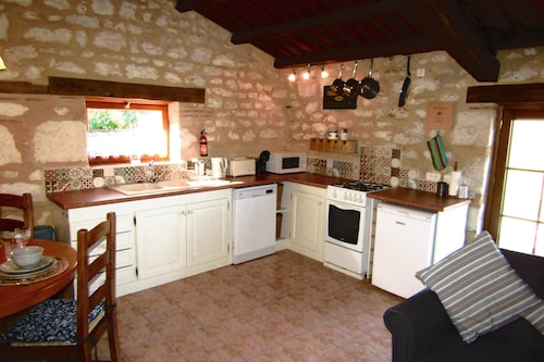 Peaceful French gite in beautiful rural setting