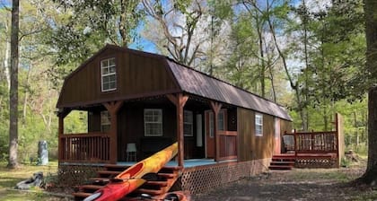Adorable cozy cabin near North Florida Springs