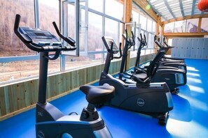 Gym - Shuanglong Hotel (Zhangjiakou)