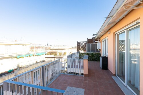 Aurelia Sunset Penthouse