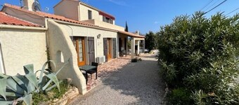 Pleasant villa with private pool and 3 bedrooms