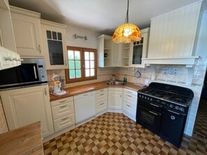 Dishwasher - Pleasant villa with private pool and 3 bedrooms (Taradeau)