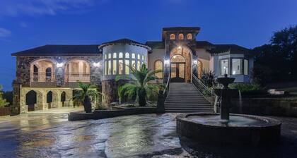 The Castle of New Braunfels