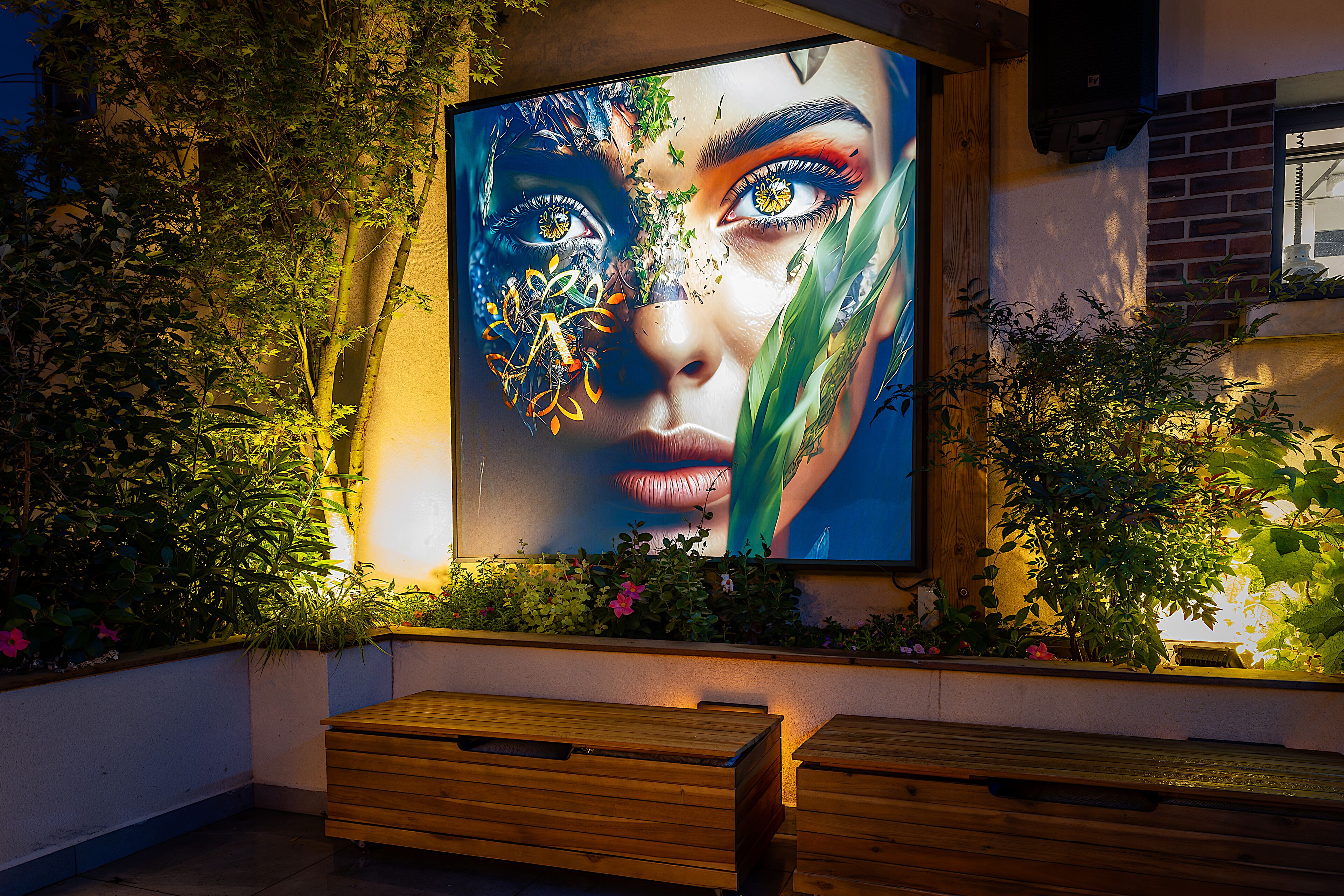 المنشأة من الخارج