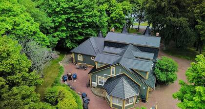 Belle View Manor Inn