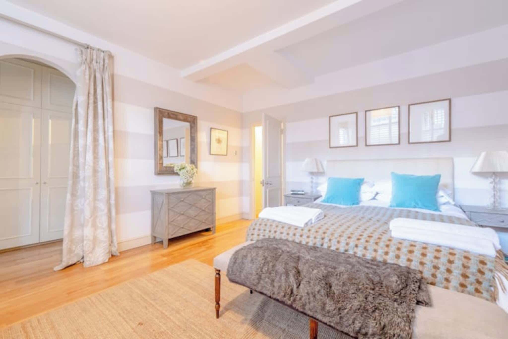 1 bedroom, iron/ironing board, Internet, bed sheets