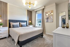 7 chambres, fer et planche à repasser, Wi-Fi, draps fournis