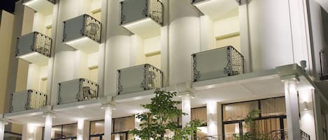 Façana frontal de l'allotjament