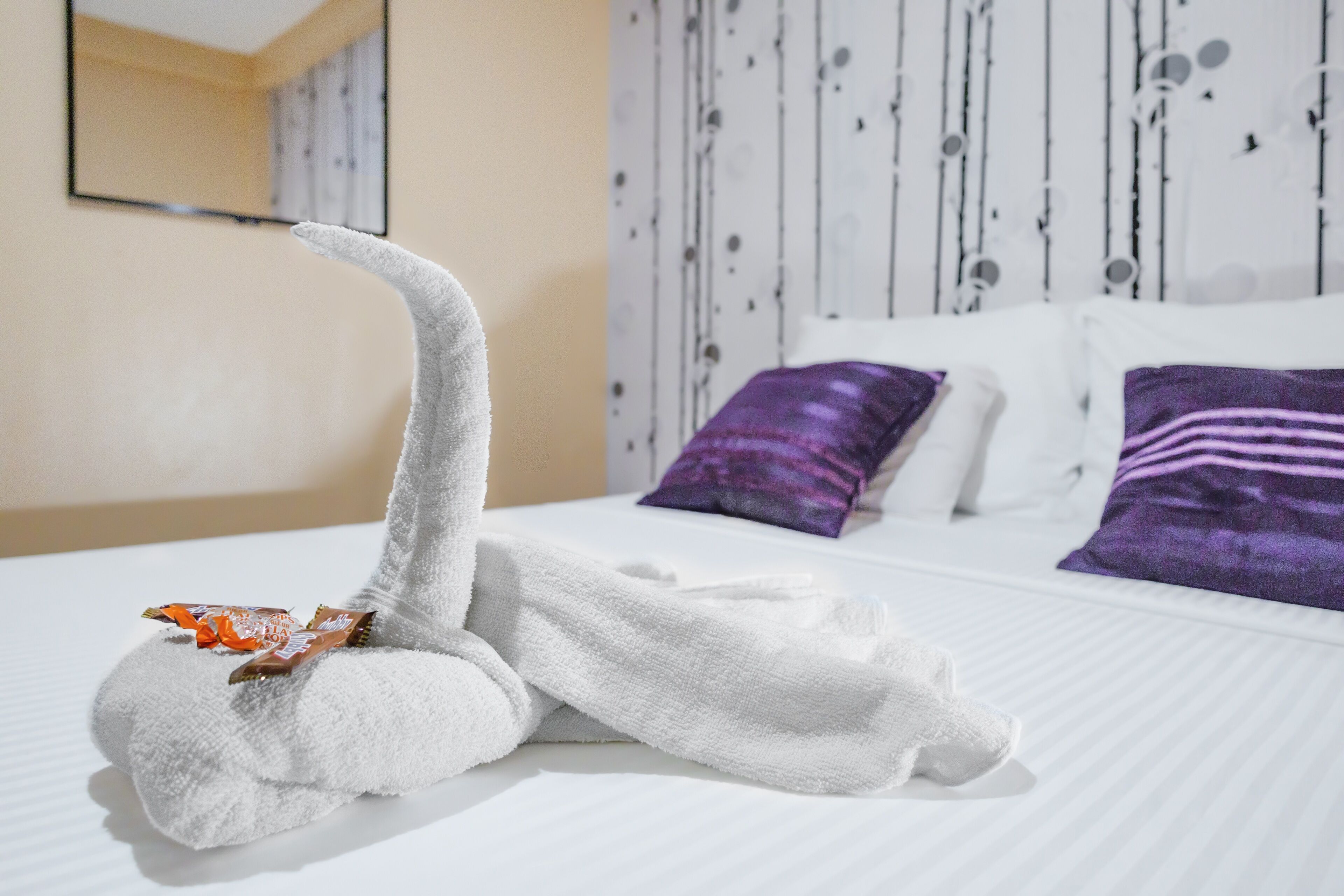 In-room safe, free WiFi, bed sheets