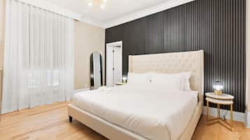Classic Room, 1 King Bed | Free WiFi, bed sheets