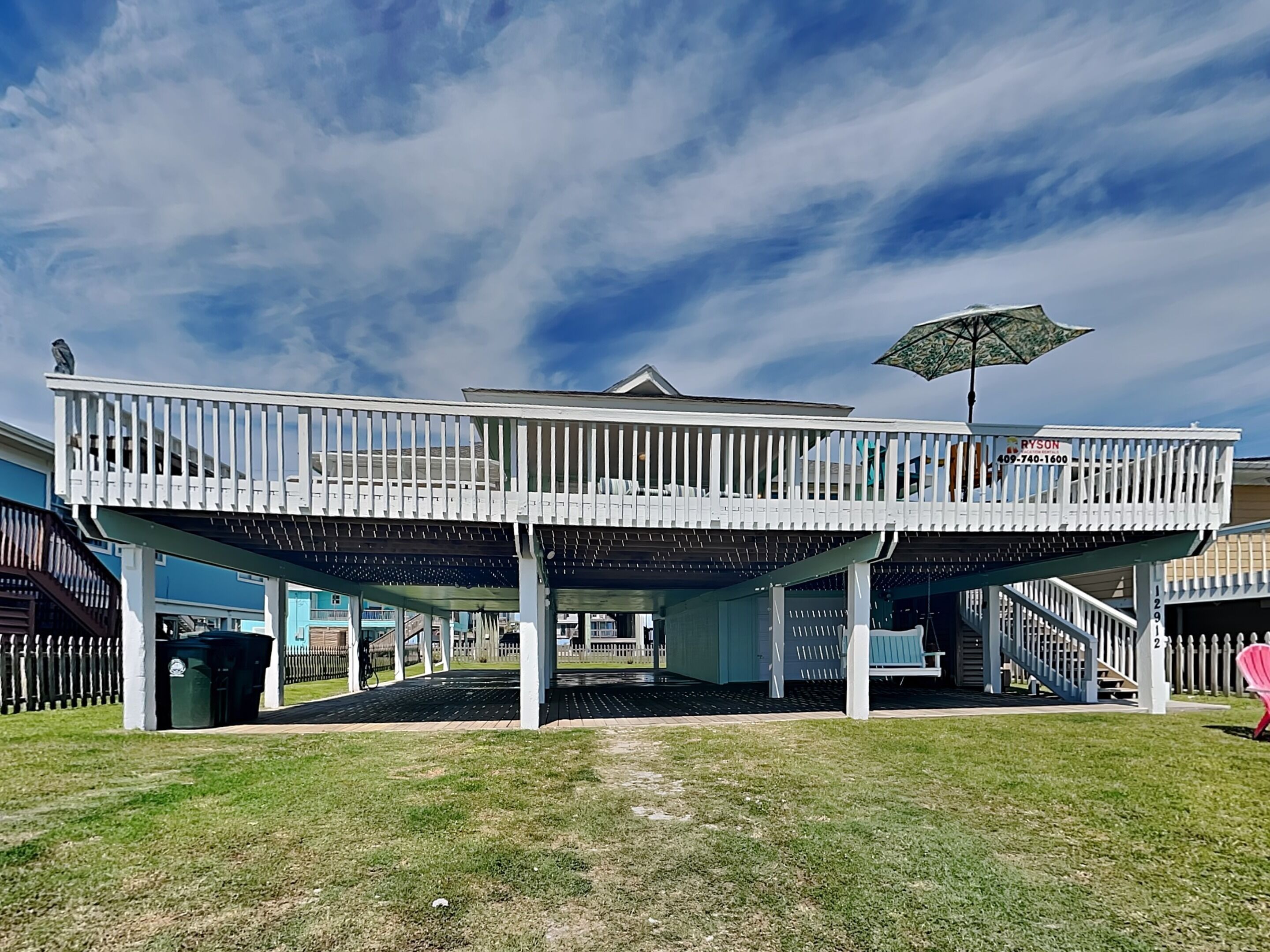 Beachfront Bungalow | Pet Friendly + Beachfront!