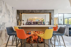 Bar (på overnatningsstedet)