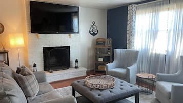 智能电视、壁炉