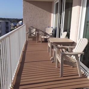 Property grounds - C by the Sea Gulf Front Condo- Covered Parking Included (Panama City Beach)