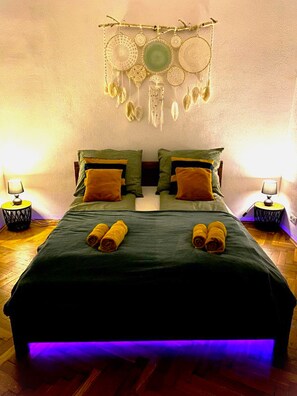 Familienapartment | 1 Schlafzimmer, schallisolierte Zimmer, Bügeleisen/Bügelbrett