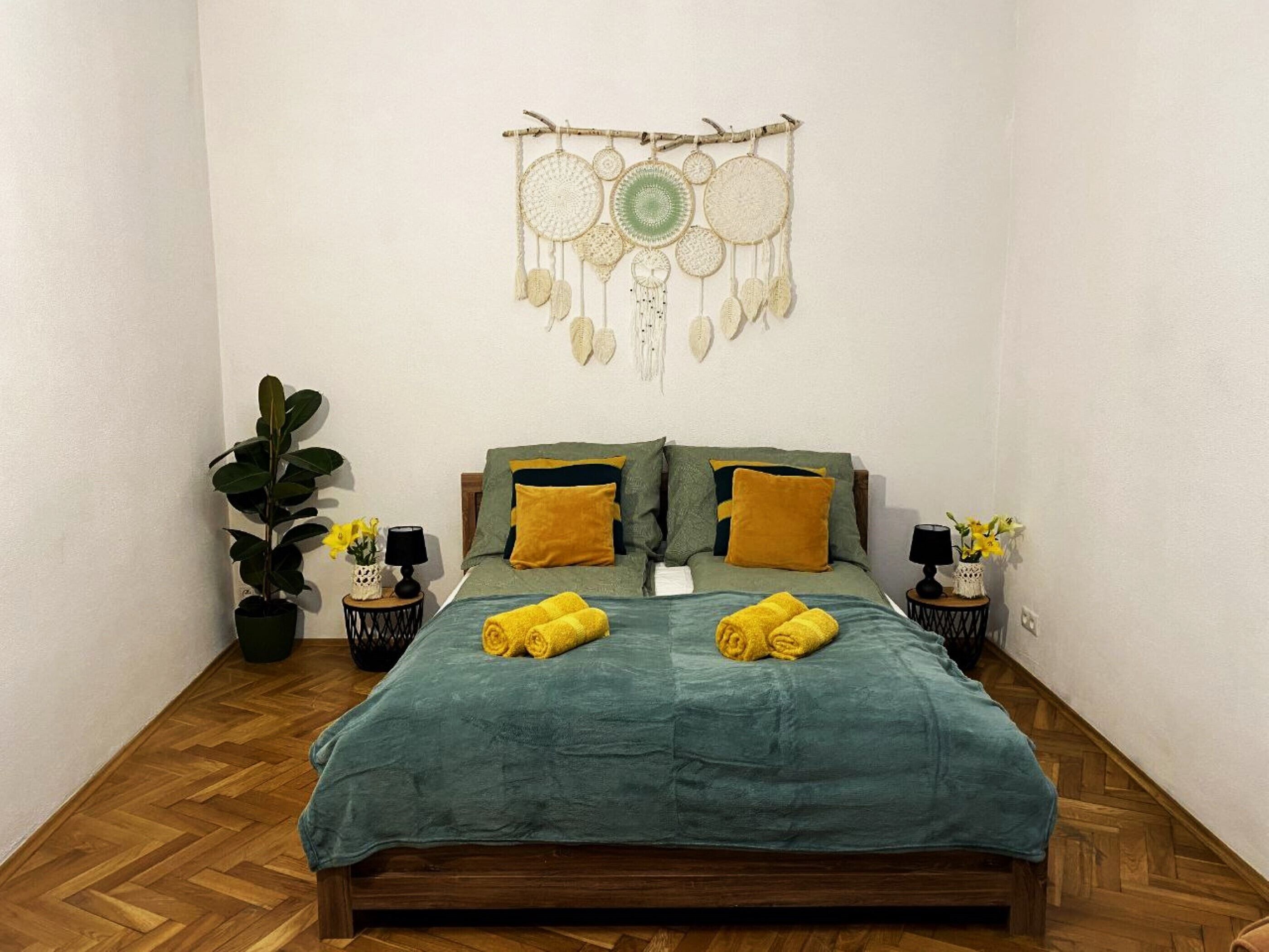 Family Apartment | 1 bedroom, soundproofing, iron/ironing board, free WiFi