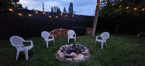 Property grounds - Back Yard Oasis, walk to Flathead Lake/downtown minutes from Blacktail Mountain! (Lakeside)