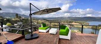 WHITE DOMES GLAMPING
