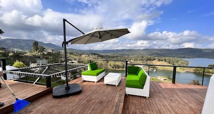 WHITE DOMES GLAMPING