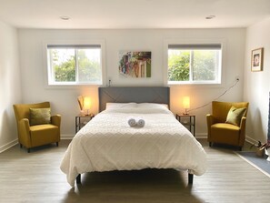 4 chambres, bureau, lit de bébé portatif, accès au Wi-Fi (inclus)