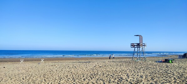 Beach nearby - Lovely Apartment with 2 Bedrooms and Free Parking (TANGER)