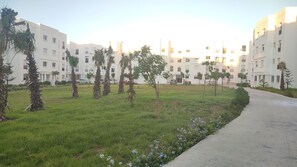 Property grounds - Lovely Apartment with 2 Bedrooms and Free Parking (TANGER)