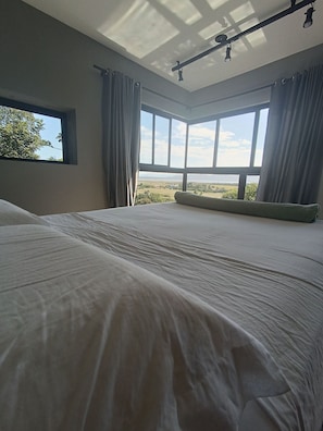 Casa Buda I - Piso Superior - Garopaba - SC | 1 多间卧室、埃及棉床单、高档床上用品、特色装修