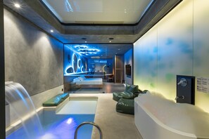 华丽公寓, 1 张特大床 | 高档床上用品、迷你吧、特色家居、免费 WiFi