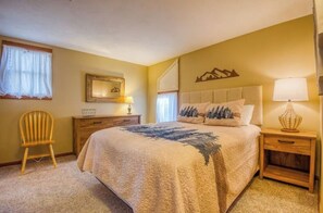 4 bedrooms, iron/ironing board, travel cot, free WiFi