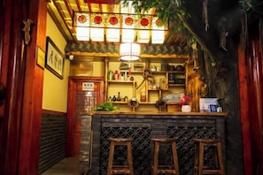 Lobby lounge - Dexinju Hostel (Shennongjia)