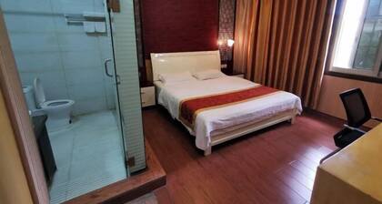 Shuangxi Hotel