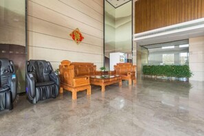 Lobby - Yi Jia Hotel (Zhuhai)