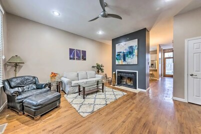 At home near Lafayette Square Pet-Friendly