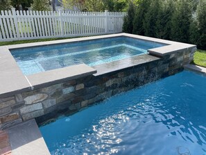 Piscine extérieure, piscine chauffée