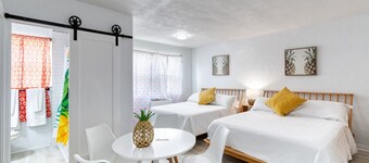 Pineapple Shores Inn Unit 1