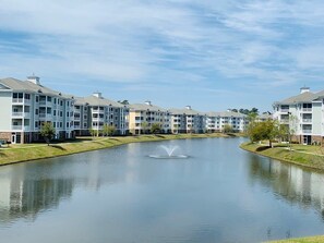 Exterior - Radiant and bright condo in the center of MB (Myrtle Beach)