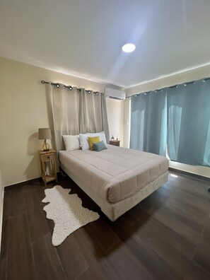 2 camere, una scrivania, culla da viaggio, Wi-Fi gratuito