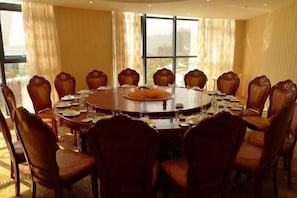 Restaurant - Jin Zhou Hotel (Fengshan)