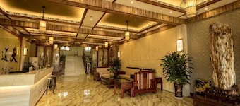 Hongzhi Hotel