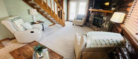 Smart-tv och eldstad