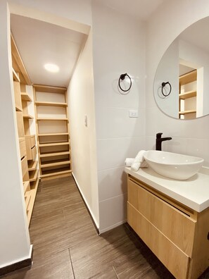 Handtücher, Toilettenpapier