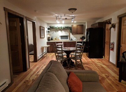 Montana Inspired Cabin close to 4 season outdoor recreation