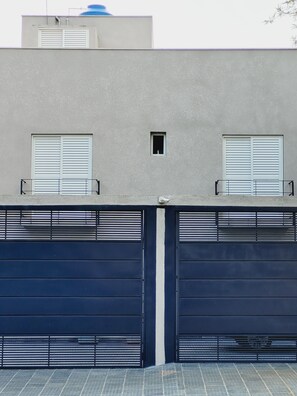 Exterior detail - Private Suite (São Paulo)