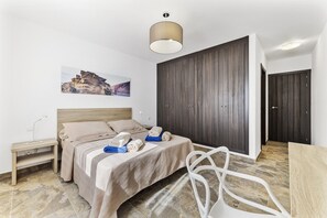3 Schlafzimmer, Bügeleisen/Bügelbrett, kostenloses WLAN, Bettwäsche