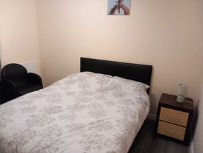 2 Schlafzimmer, WLAN, Bettwäsche